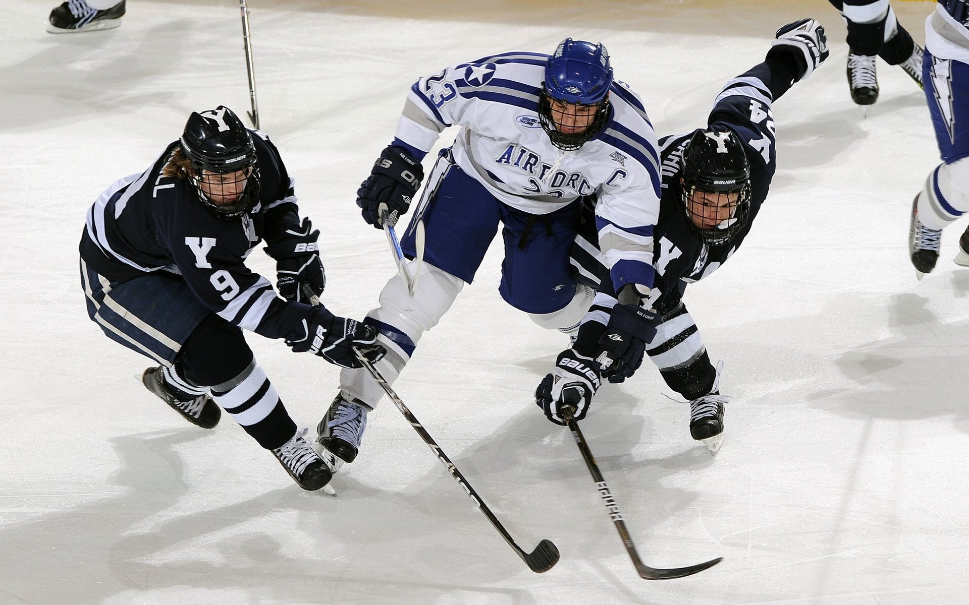 英超联赛：本赛季最精彩的比赛是哪场？，2020至2021赛季英超最佳阵容